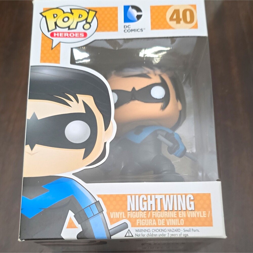 Funko Pop! Heroes Pop! Vinyl: DC Comics - Nightwing Vinyl #40 2014 not mint